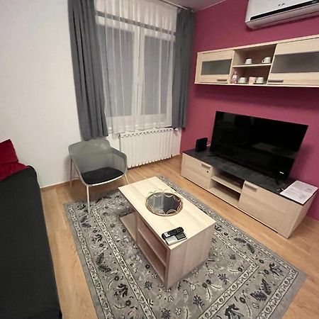 Апартаменти Corvin Pearl Deluxe Будапешт Екстер'єр фото