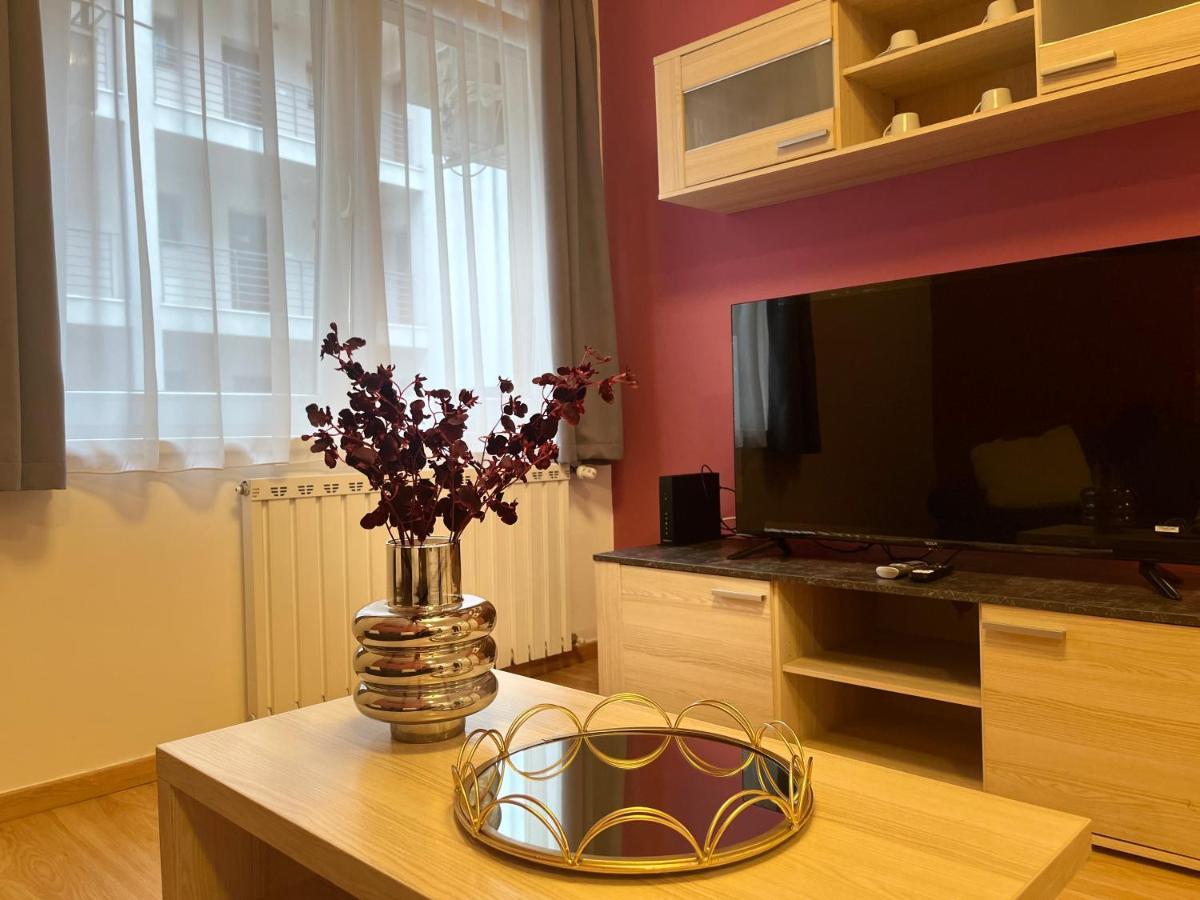 Апартаменти Corvin Pearl Deluxe Будапешт Екстер'єр фото